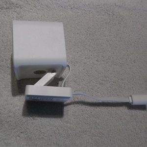 Wyze Cam v3 WYZEC3 Input: 5V 1A Seattle